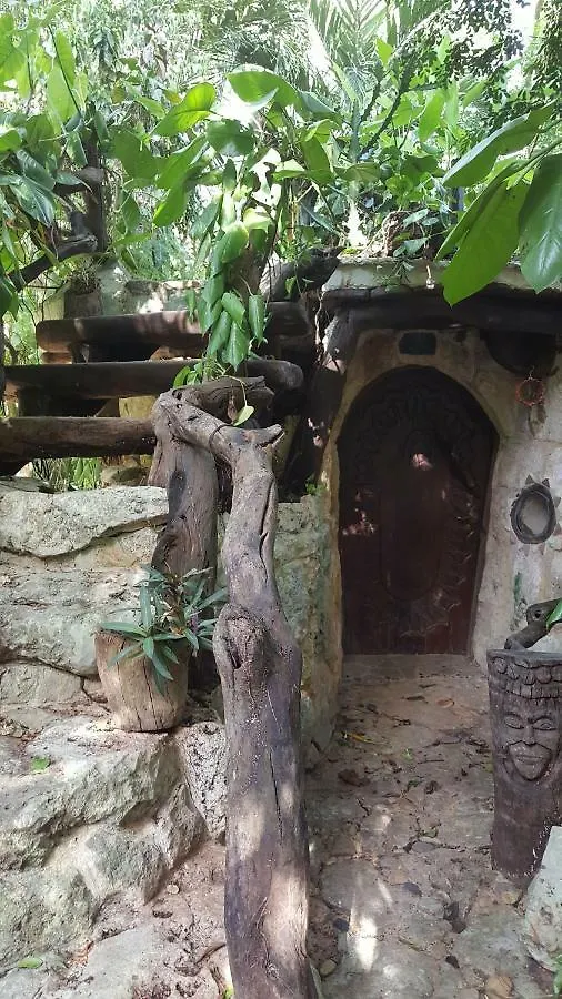 Portal Xibalba Hotel Playa del Carmen Campsite